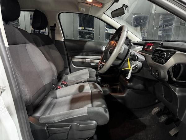 Used Citroen C4 Cactus 2015 for sale - 76256511: Photo 11