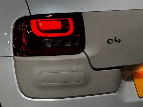 Used Citroen C4 Cactus 2015 for sale - 76256511: Photo 44