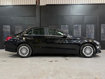 Used Mercedes-Benz C Class 2016 for sale - 79293486: Photo