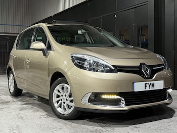 Used Renault Scenic 2014 for sale - 76535943: Photo