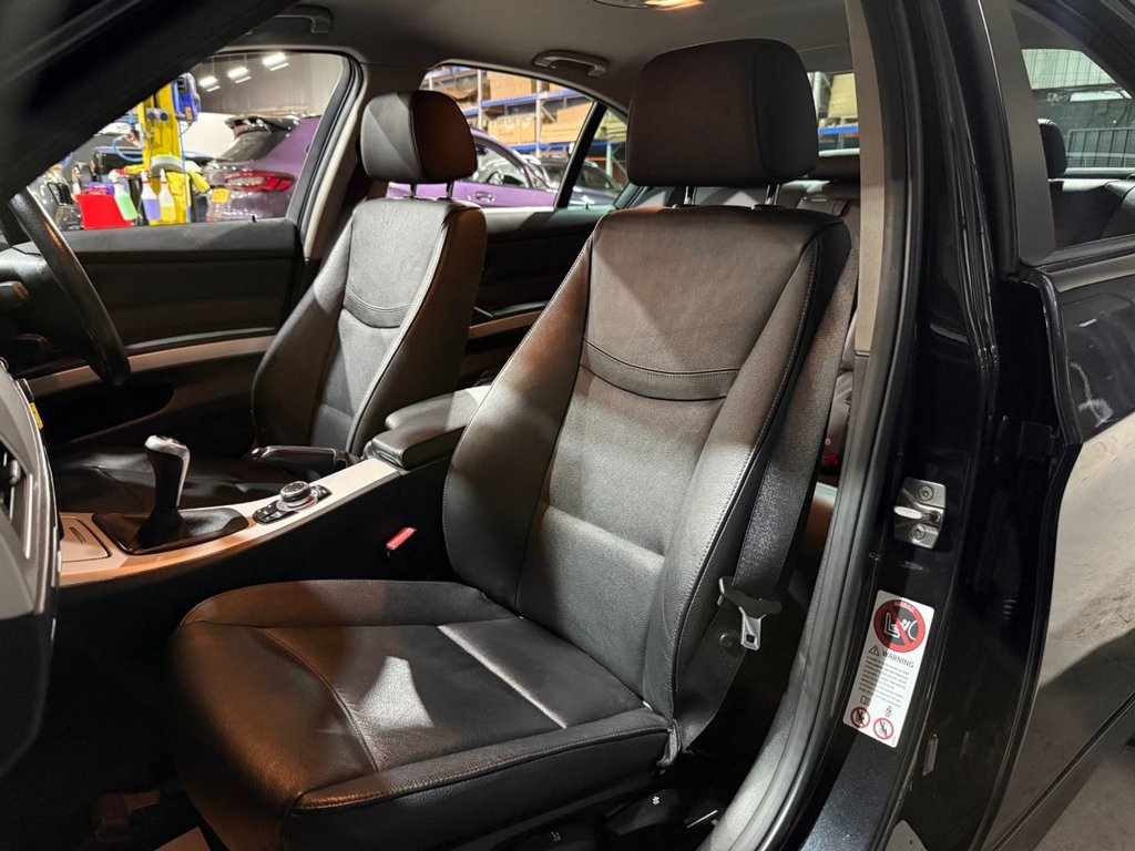 Used BMW 3 Series 2010 for sale - 77952602: Photo 17