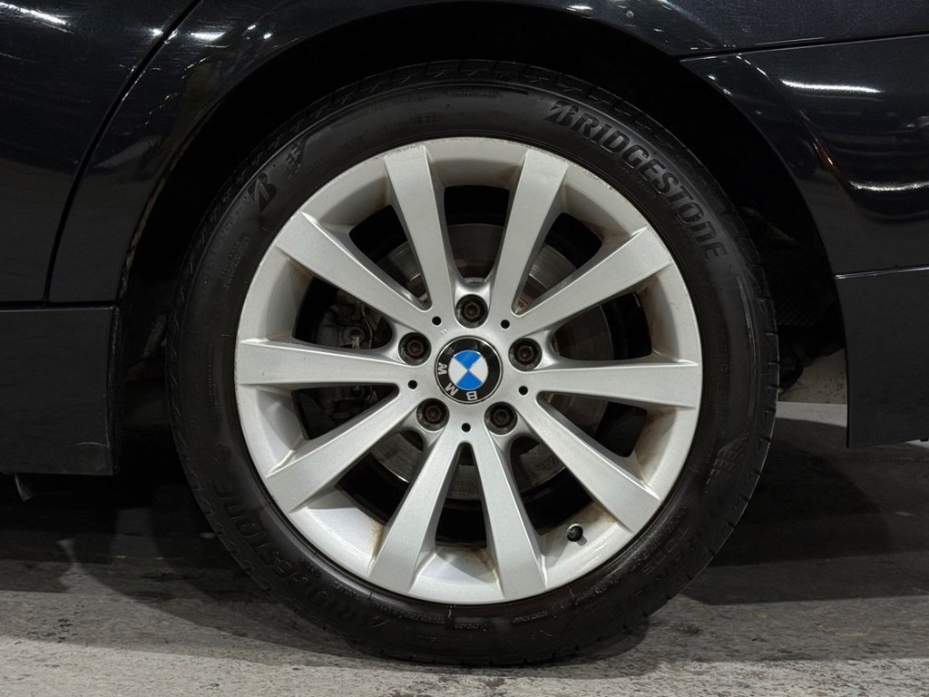 Used BMW 3 Series 2010 for sale - 77952602: Photo 23