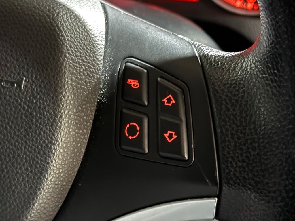 Used BMW 3 Series 2010 for sale - 77952602: Photo 42