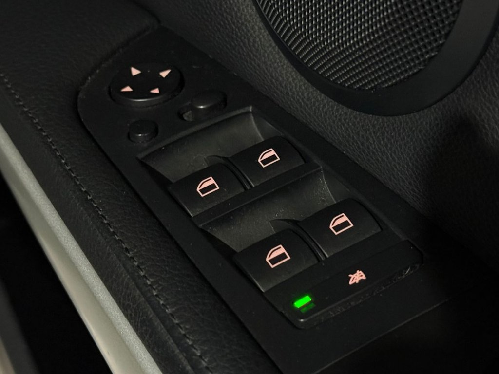 Used BMW 3 Series 2010 for sale - 77952602: Photo 50