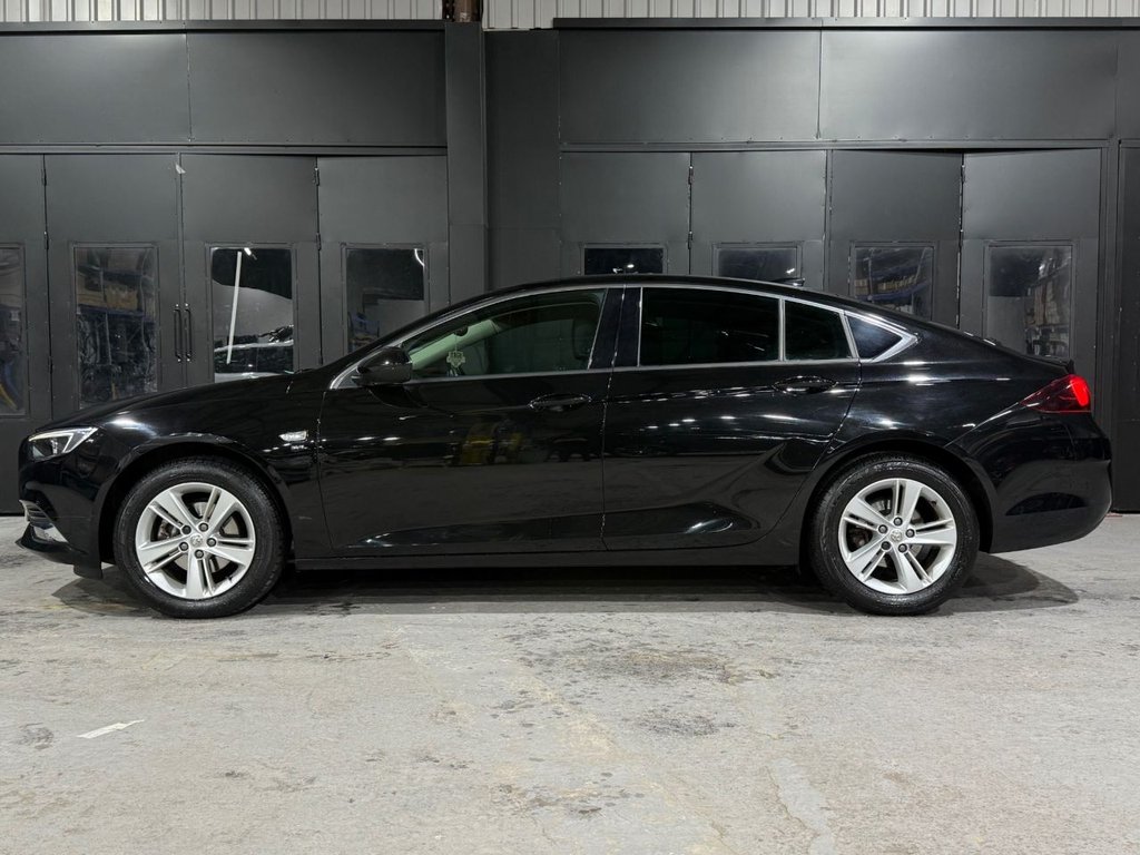Used Vauxhall Insignia 2018 for sale - 78097232: Photo 24