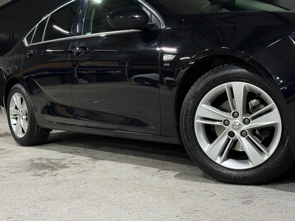 Used Vauxhall Insignia 2018 for sale - 78097232: Photo 29