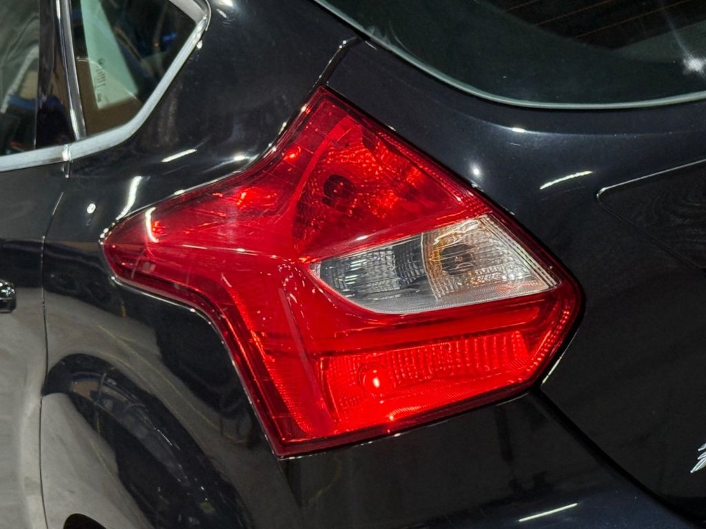 Used Ford Focus 2012 for sale - 76185678: Photo 29