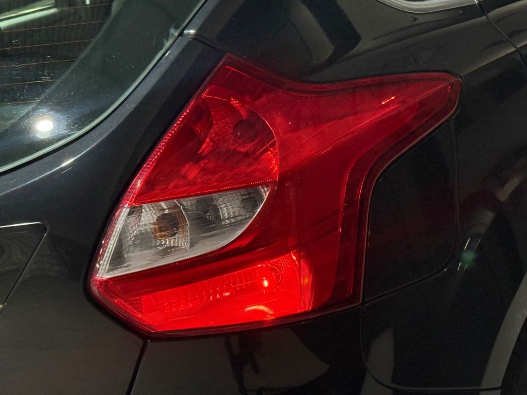 Used Ford Focus 2012 for sale - 76185678: Photo 35