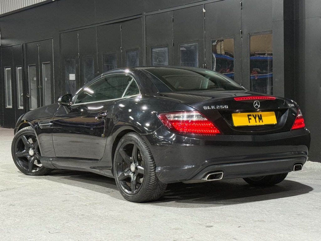 Used Mercedes-Benz SLK 2013 for sale - 76203474: Photo 18