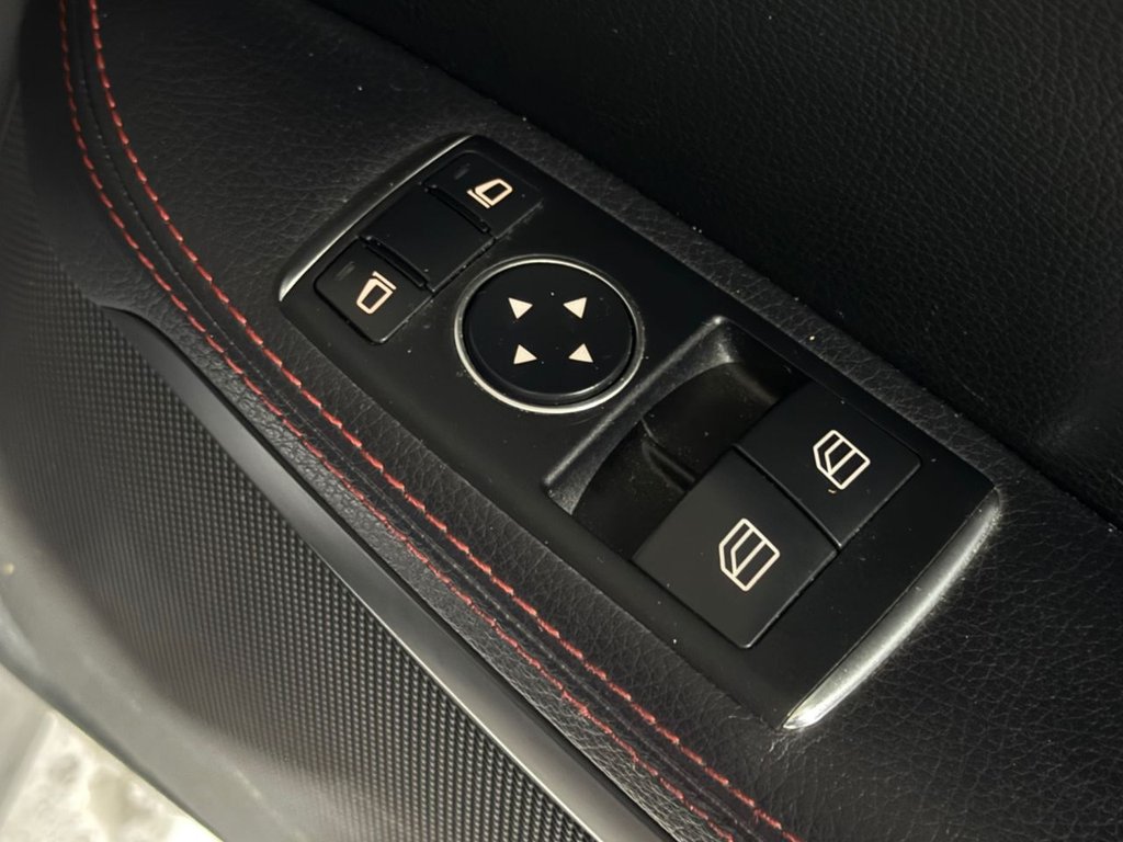 Used Mercedes-Benz SLK 2013 for sale - 76203474: Photo 49