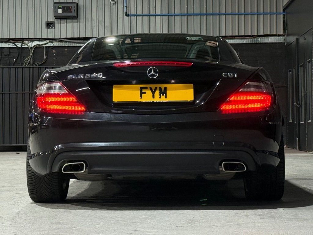 Used Mercedes-Benz SLK 2013 for sale - 76203474: Photo 6