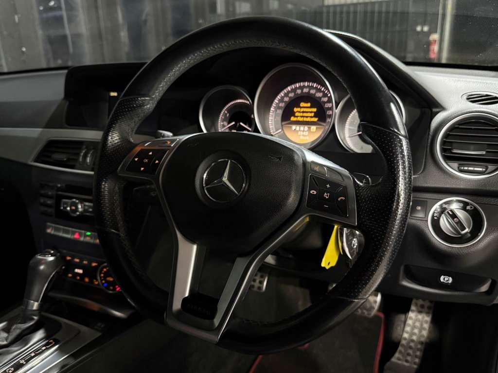 Used Mercedes-Benz C Class 2012 for sale - 77692604: Photo 10