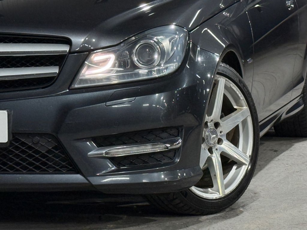 Used Mercedes-Benz C Class 2012 for sale - 77692604: Photo 28