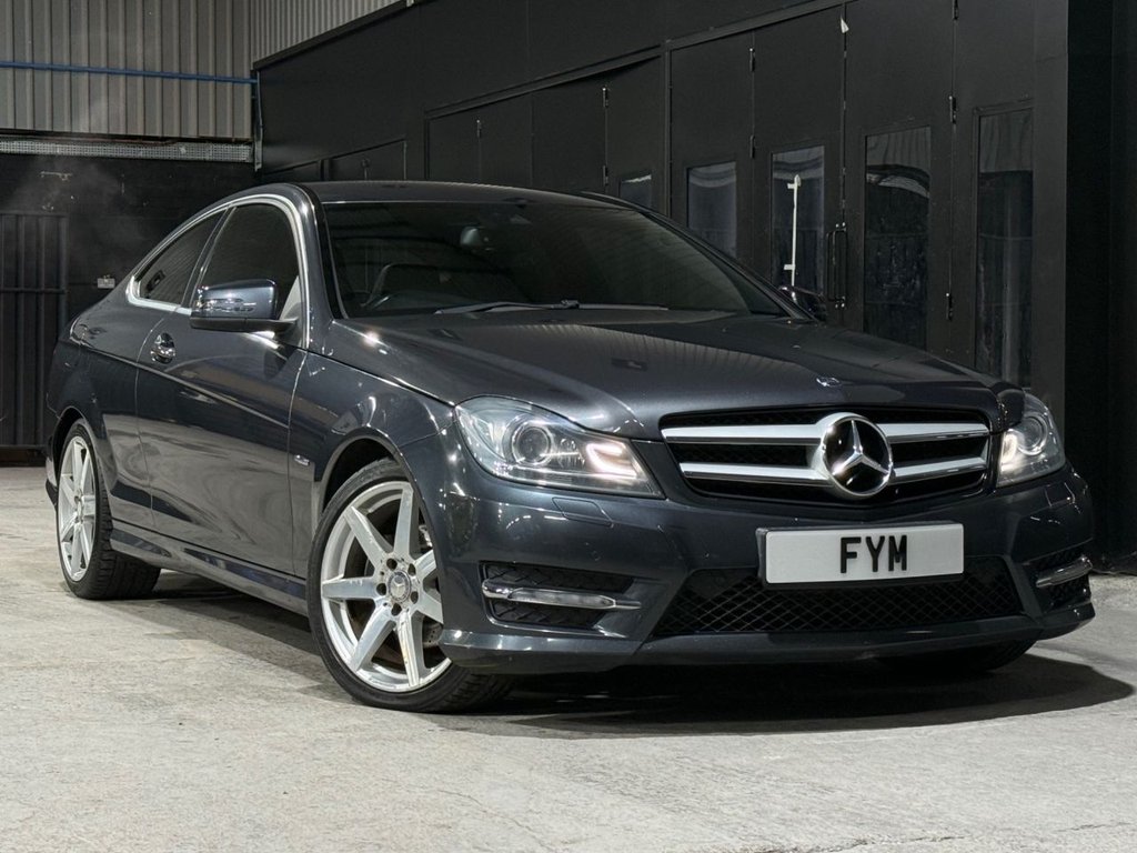 Used Mercedes-Benz C Class 2012 for sale - 77692604: Photo 3