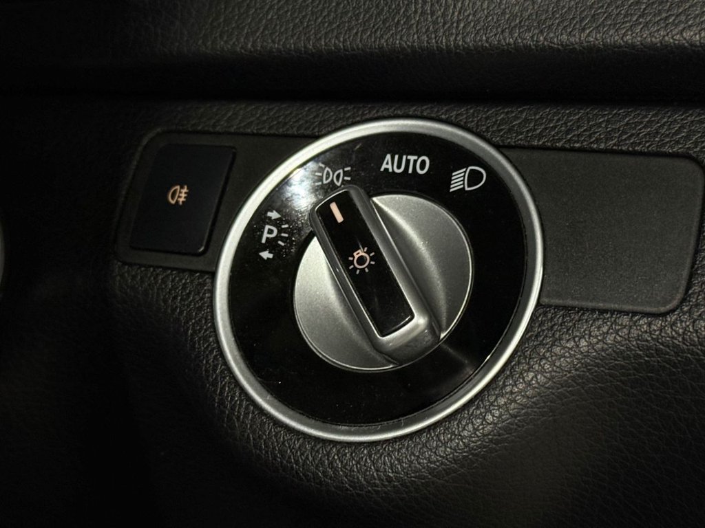 Used Mercedes-Benz C Class 2012 for sale - 77692604: Photo 47