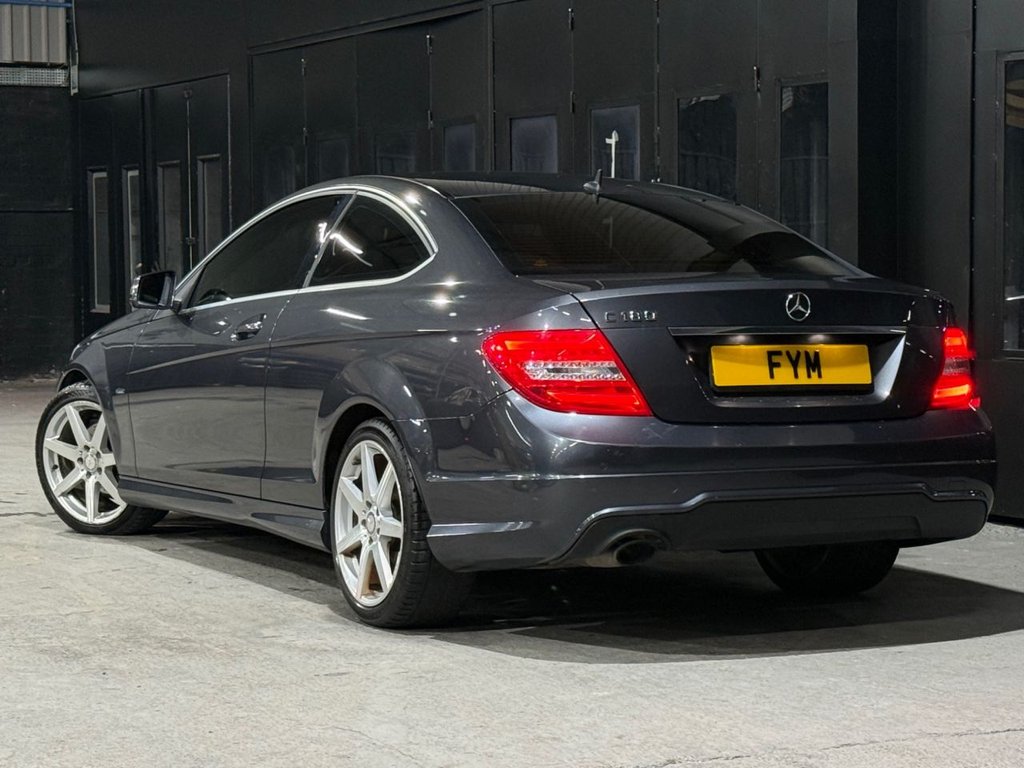 Used Mercedes-Benz C Class 2012 for sale - 77692604: Photo 5