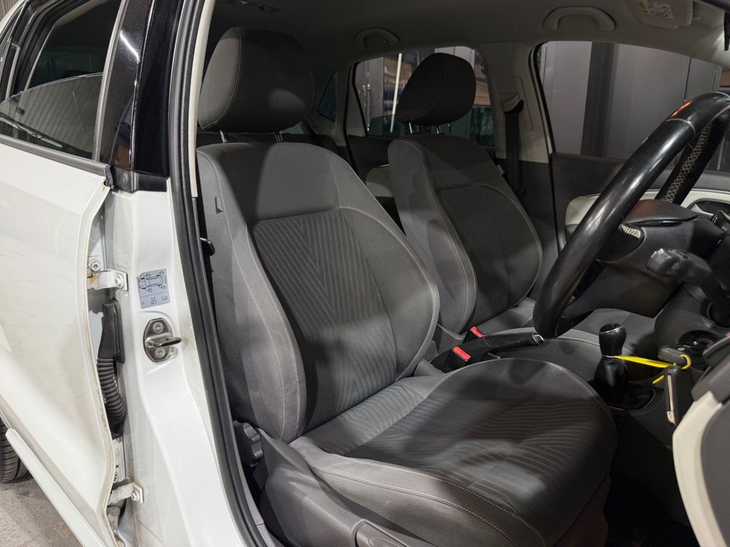 Used Volkswagen Polo 2015 for sale - 78096821: Photo 40