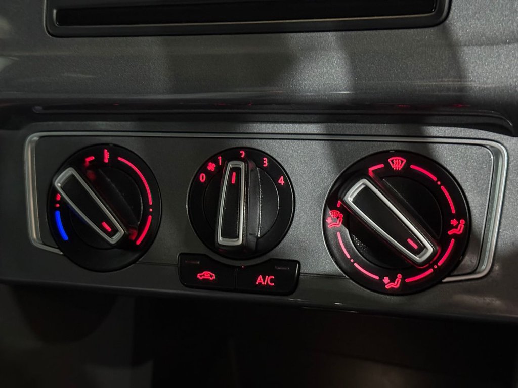 Used Volkswagen Polo 2015 for sale - 78096821: Photo 50