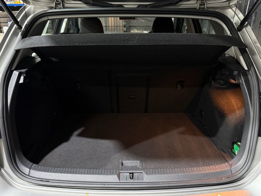 Used Volkswagen Golf 2016 for sale - 78102740: Photo 10