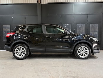 Used Nissan Qashqai 2016 for sale - 79050879: Photo
