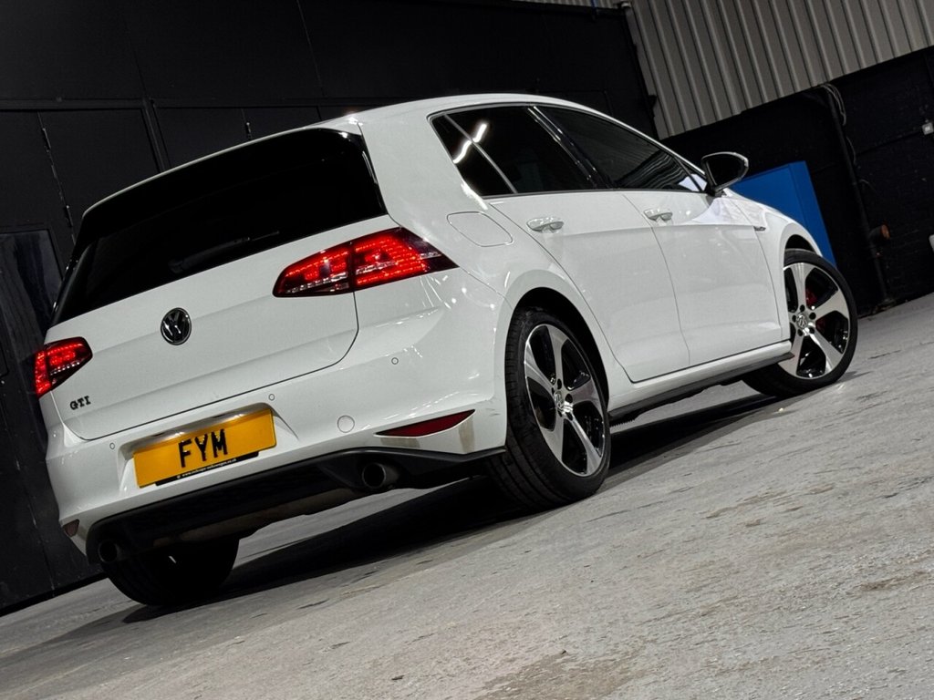 Used Volkswagen Golf 2014 for sale - 76454682: Photo 19