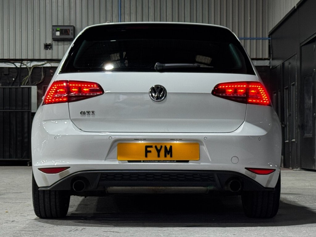 Used Volkswagen Golf 2014 for sale - 76454682: Photo 22