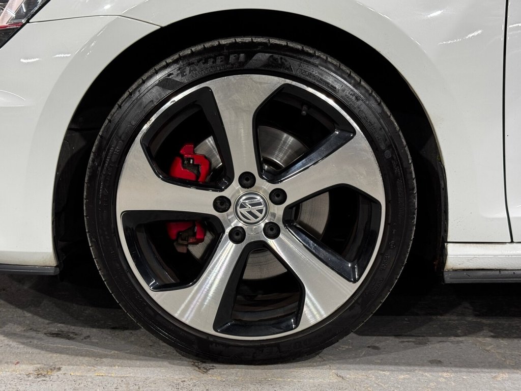 Used Volkswagen Golf 2014 for sale - 76454682: Photo 25