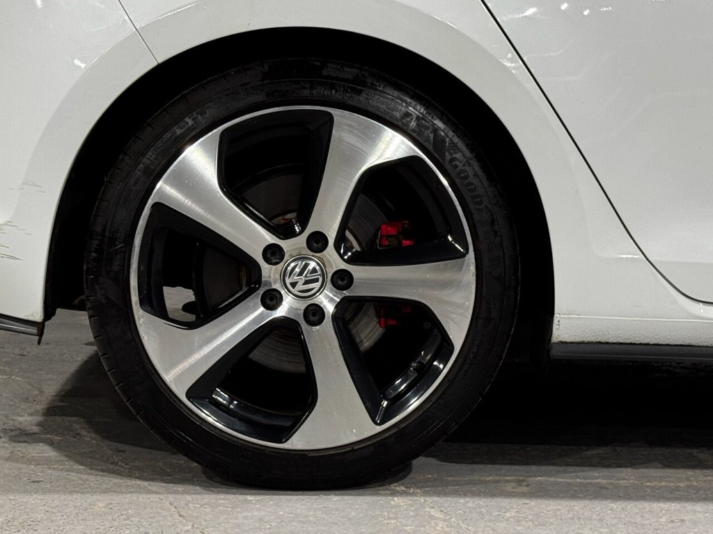 Used Volkswagen Golf 2014 for sale - 76454682: Photo 26