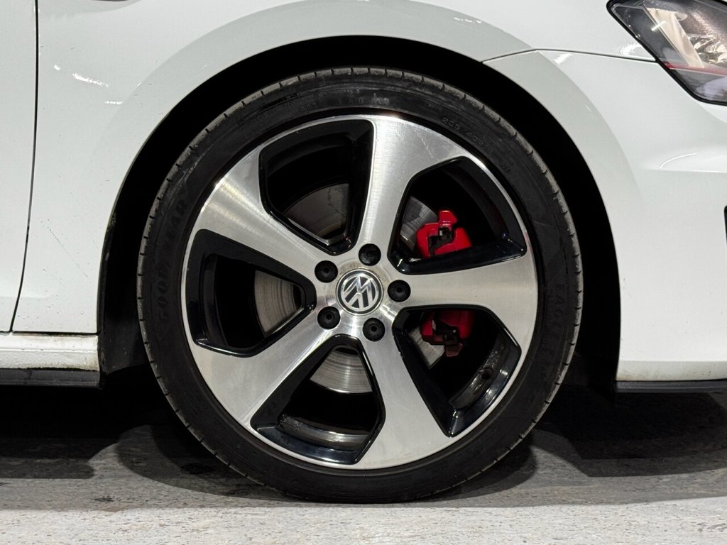 Used Volkswagen Golf 2014 for sale - 76454682: Photo 27