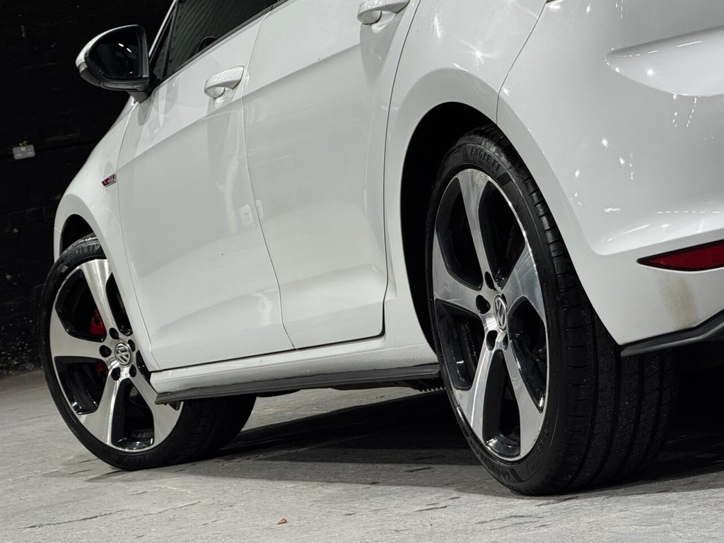 Used Volkswagen Golf 2014 for sale - 76454682: Photo 29