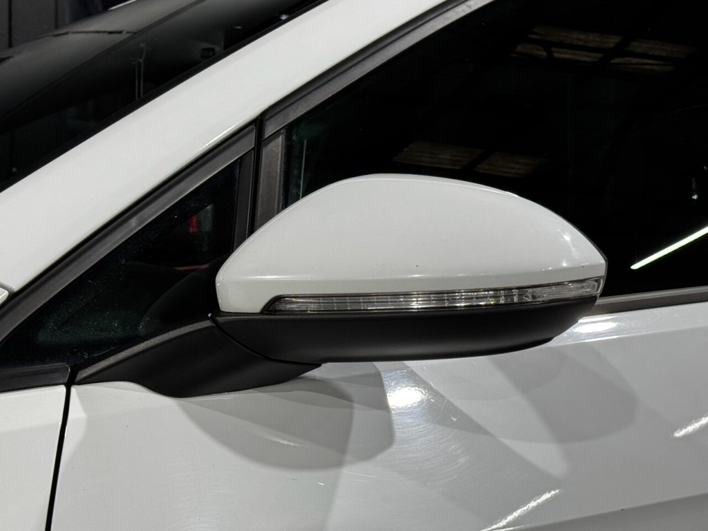 Used Volkswagen Golf 2014 for sale - 76454682: Photo 40