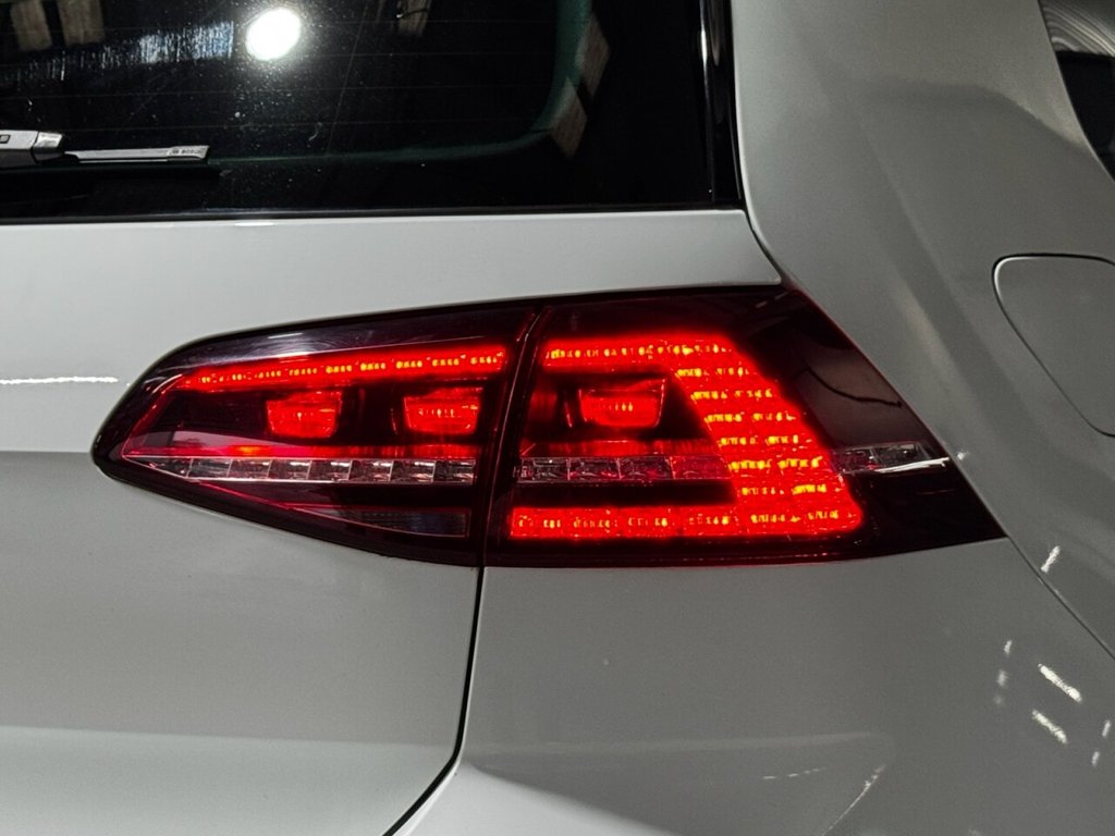 Used Volkswagen Golf 2014 for sale - 76454682: Photo 46