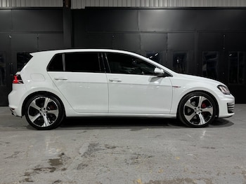 Used Volkswagen Golf 2014 for sale - 76454682: Photo