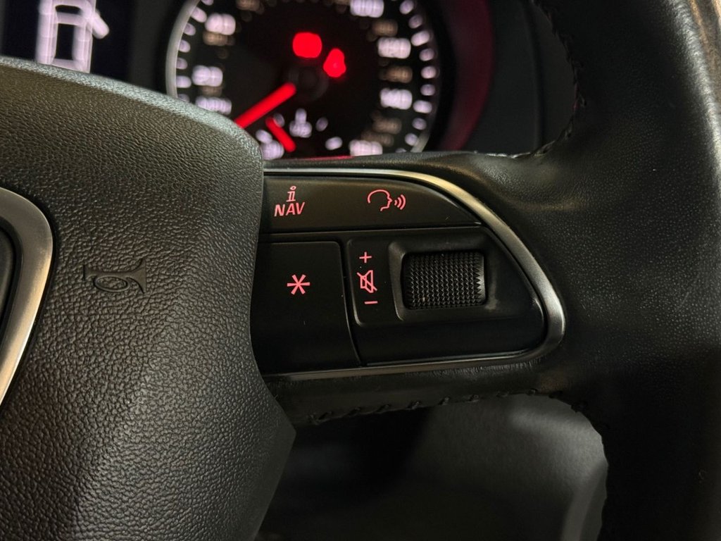 Used Audi Q3 2014 for sale - 78097221: Photo 45