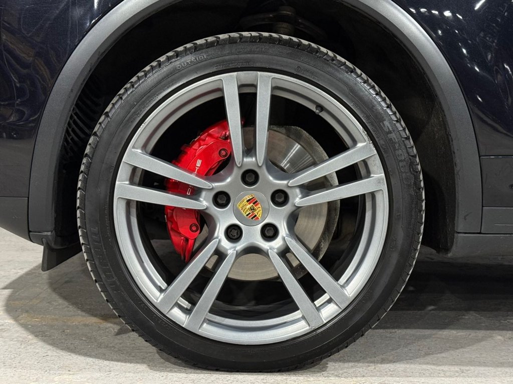 Used Porsche Cayenne 2013 for sale - 77952710: Photo 26