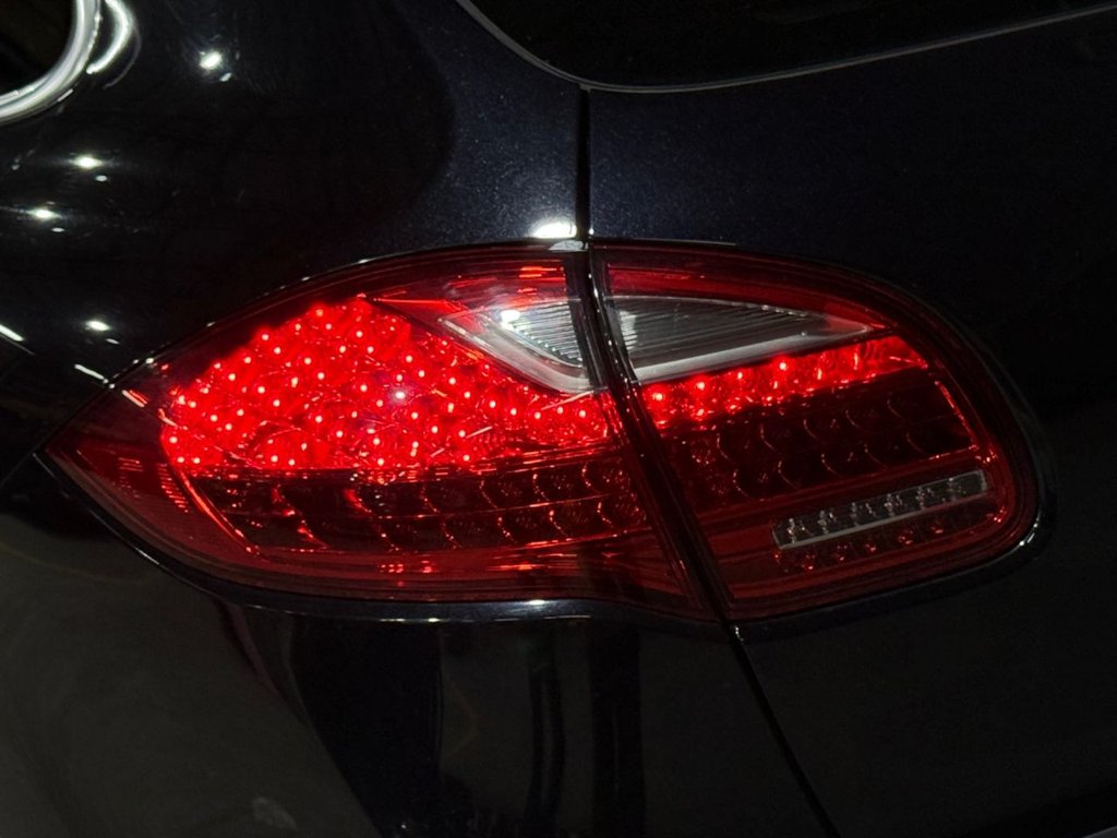 Used Porsche Cayenne 2013 for sale - 77952710: Photo 31