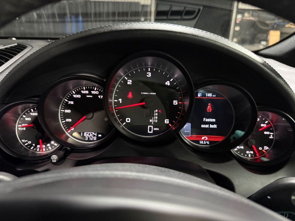 Used Porsche Cayenne 2013 for sale - 77952710: Photo 46