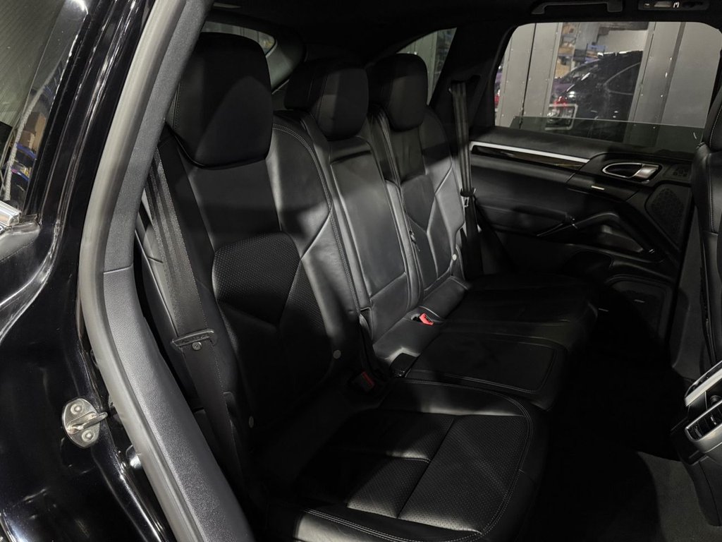 Used Porsche Cayenne 2013 for sale - 77952710: Photo 47