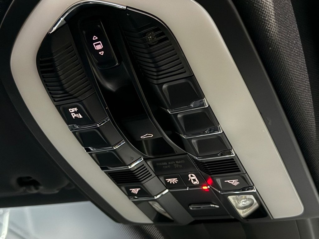 Used Porsche Cayenne 2013 for sale - 77952710: Photo 48