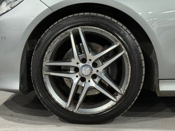 Used Mercedes-Benz E-Class 2015 for sale - 76210597: Photo 11