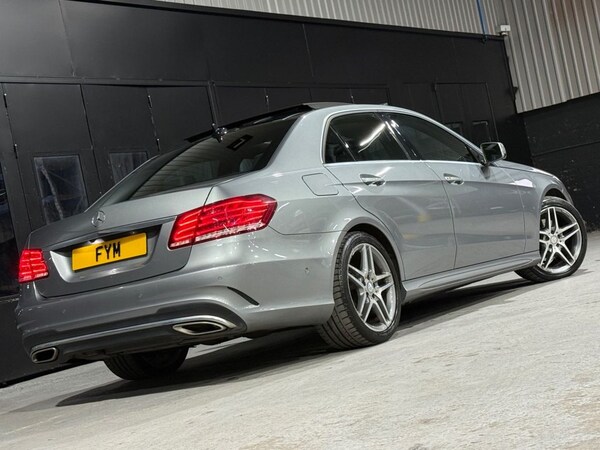 Used Mercedes-Benz E-Class 2015 for sale - 76210597: Photo 40