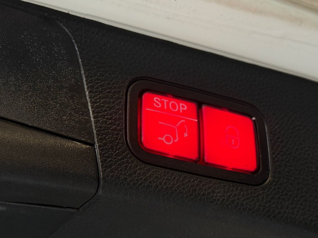 Used Mercedes-Benz C Class 2016 for sale - 78145363: Photo 17