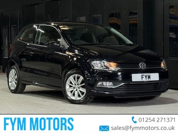 Used Volkswagen Polo 2015 for sale - 78868239: Photo