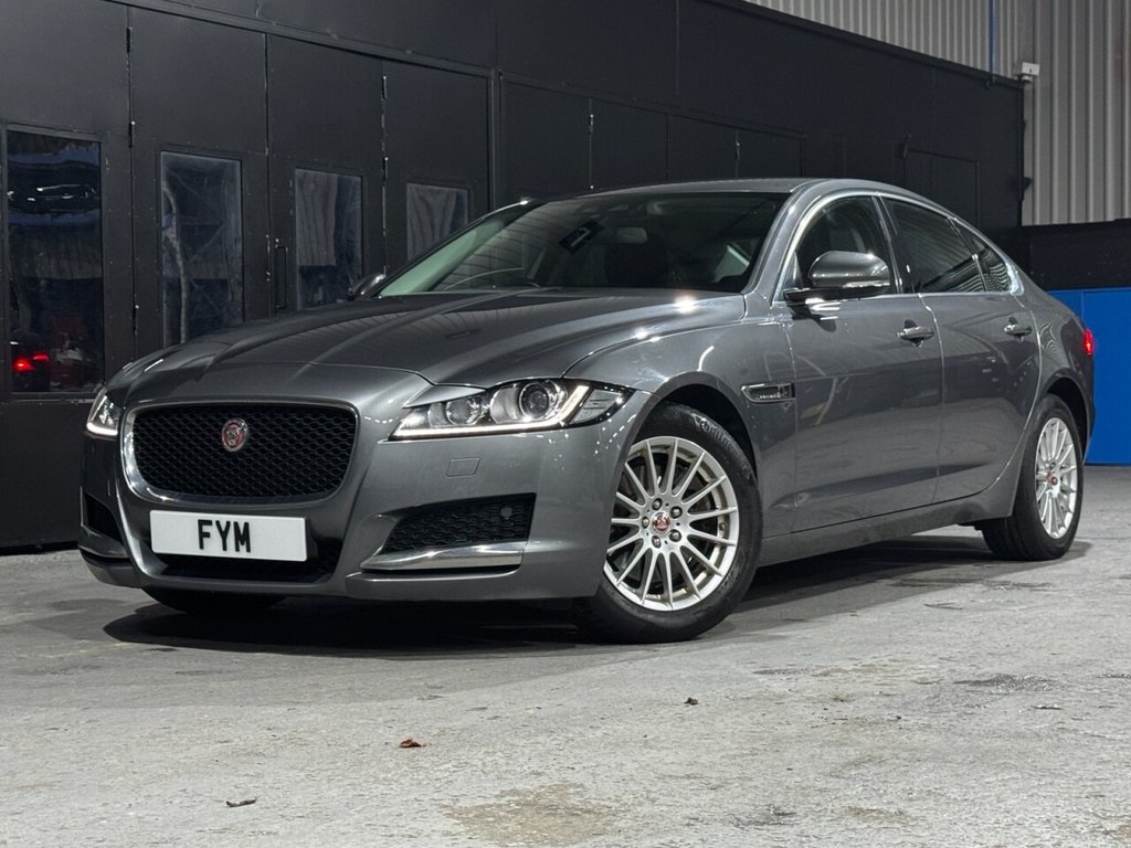 Used Jaguar XF 2017 for sale - 76327942: Photo 14