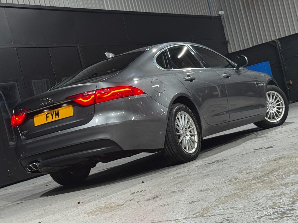 Used Jaguar XF 2017 for sale - 76327942: Photo 15