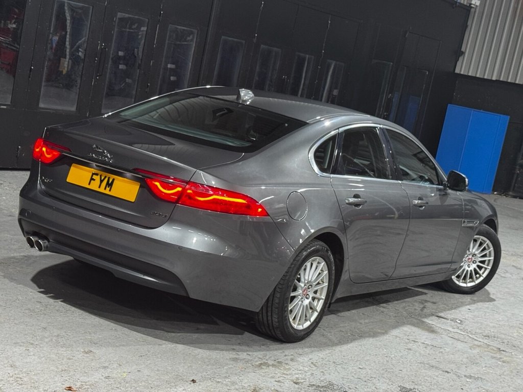 Used Jaguar XF 2017 for sale - 76327942: Photo 18