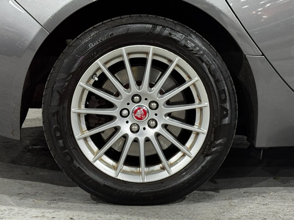 Used Jaguar XF 2017 for sale - 76327942: Photo 26