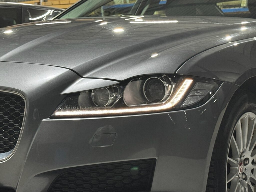 Used Jaguar XF 2017 for sale - 76327942: Photo 34