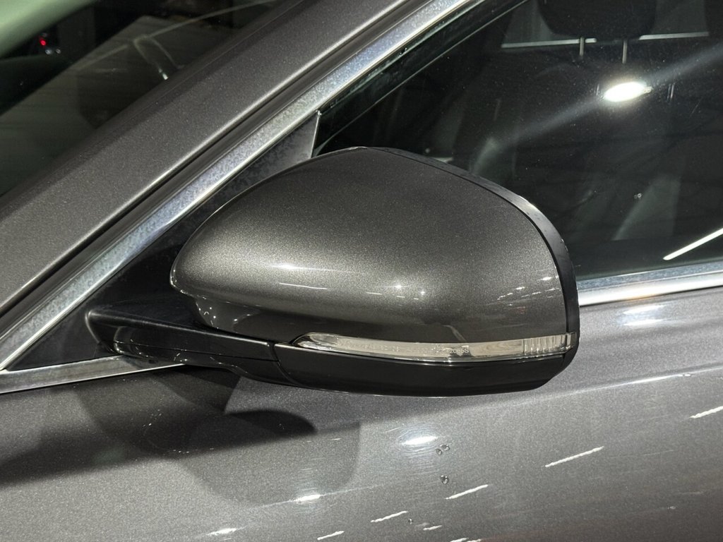 Used Jaguar XF 2017 for sale - 76327942: Photo 37