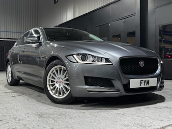 Used Jaguar XF 2017 for sale - 76327942: Photo